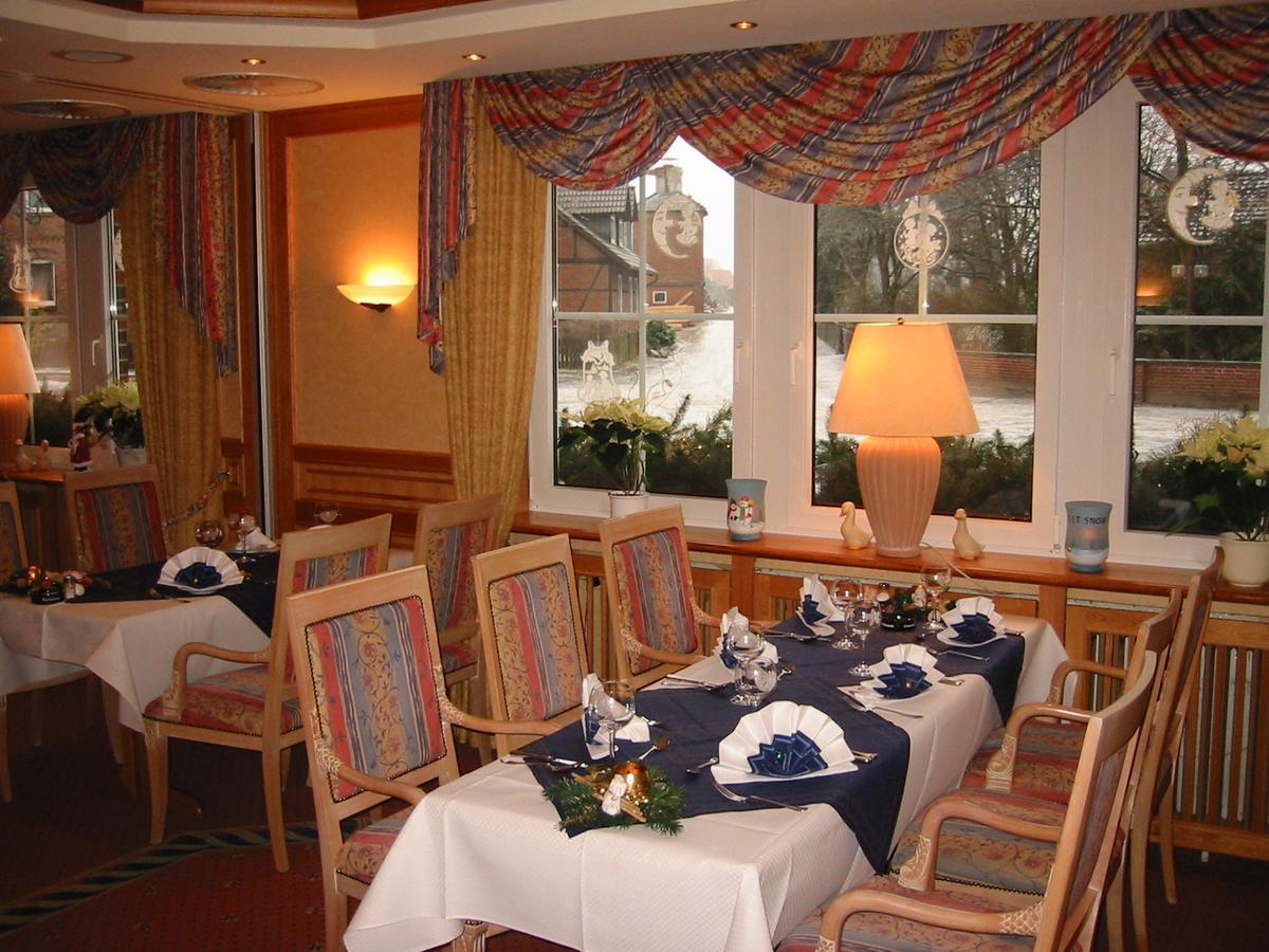Landhotel Heiner Meyer Wahrenholz Ngoại thất bức ảnh